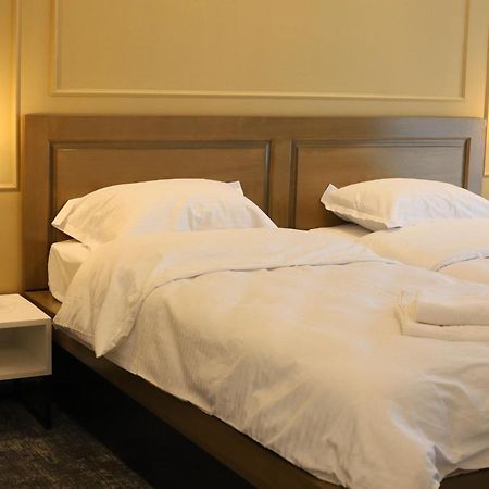 Hotel Padesul Făget Eksteriør bilde