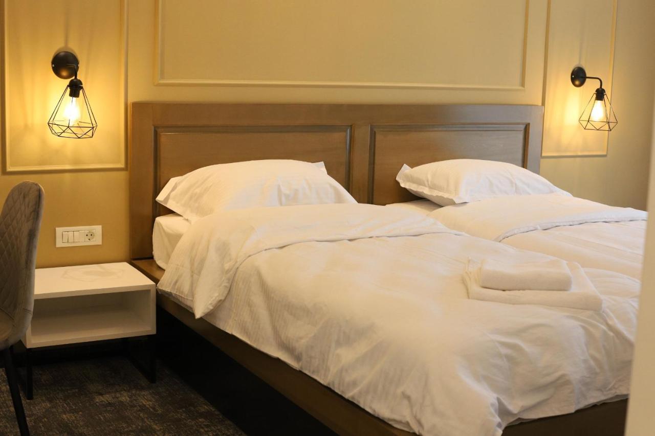 Hotel Padesul Făget Eksteriør bilde