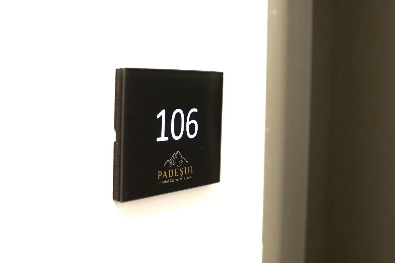Hotel Padesul Făget Eksteriør bilde