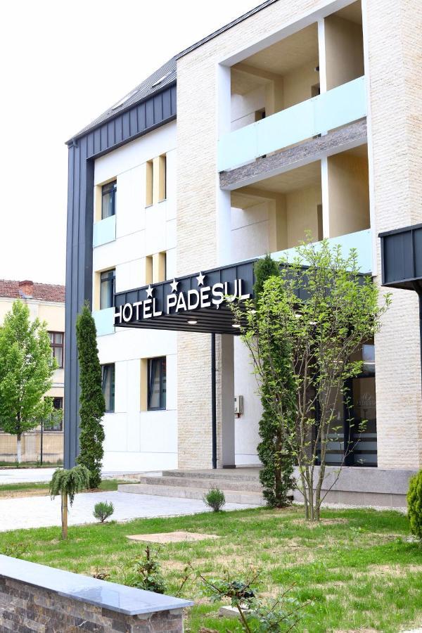 Hotel Padesul Făget Eksteriør bilde
