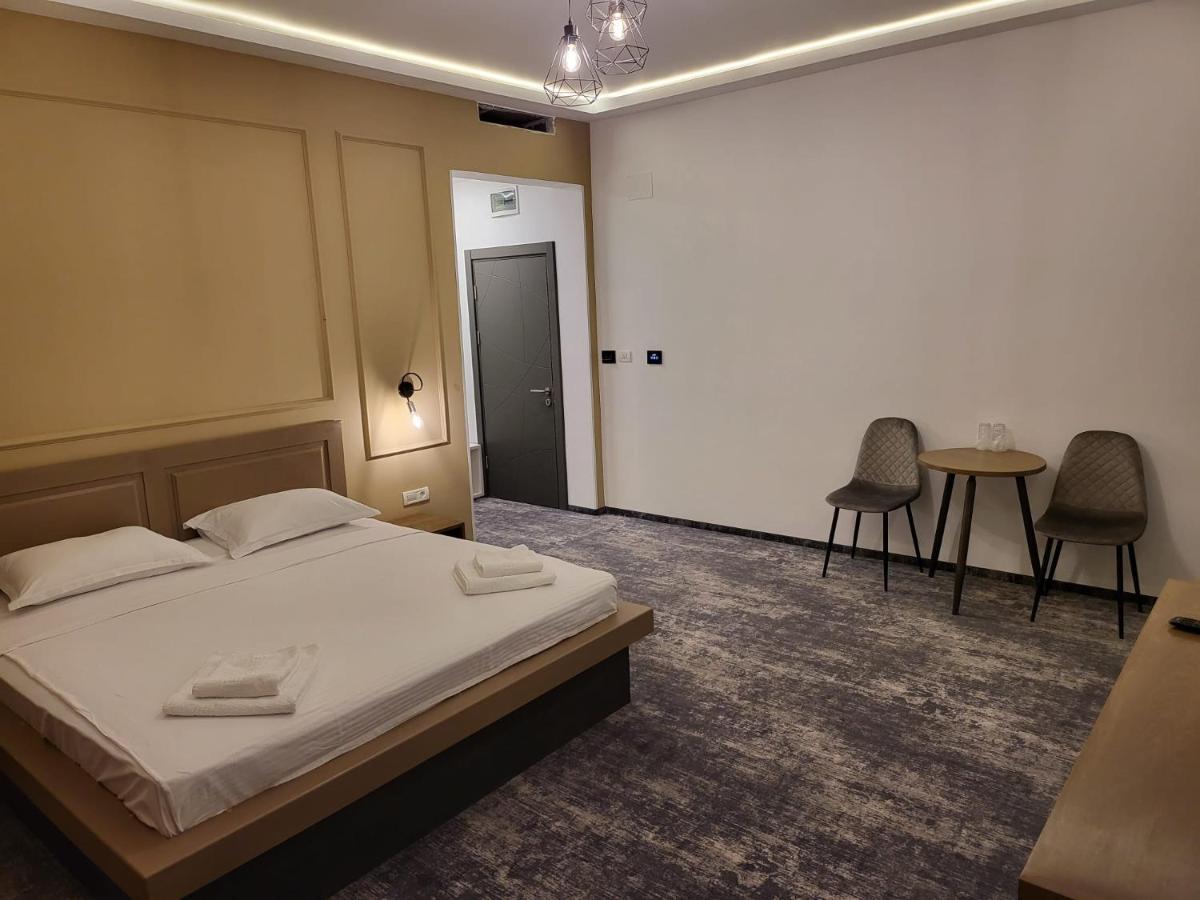 Hotel Padesul Făget Eksteriør bilde